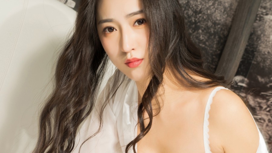 我和妈妈十年受的苦原来100元就能解決，网友：穷人习惯得过且过