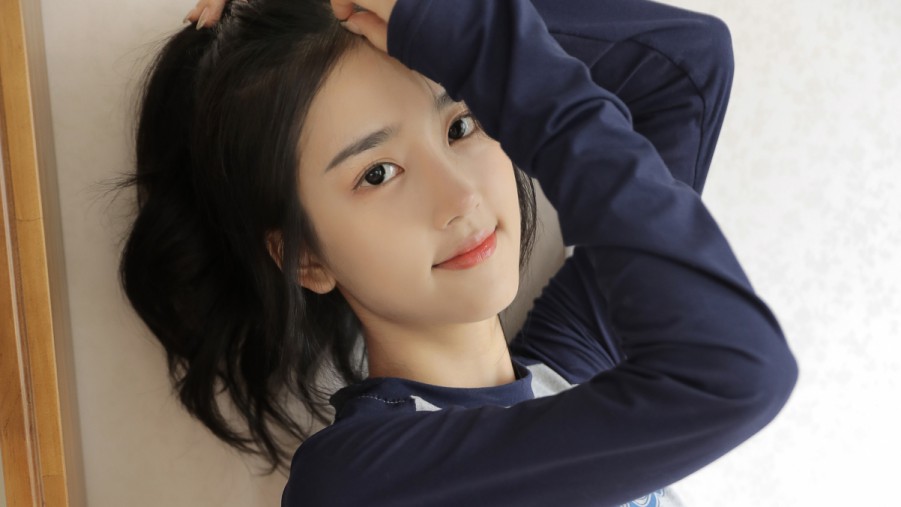 梅西官宣退役！手写告别信曝光，最后那段话里，藏着一个无奈的真相
